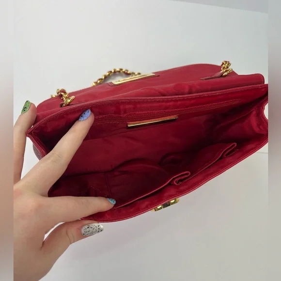 Kate Landry Shoulder Bag w/ Chain Strap - red/gold - Picture 10 of 15